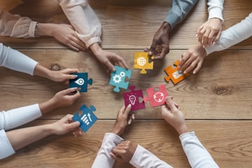 Collaboration and facilitation in international context