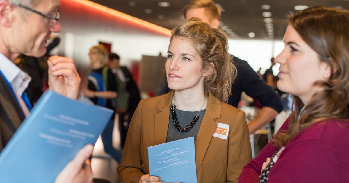 How to network successfully at career events cinfo